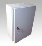 結(jié)構(gòu)安全，可靠，具有足夠的機械強度，內(nèi)部帶電流監(jiān)測模塊